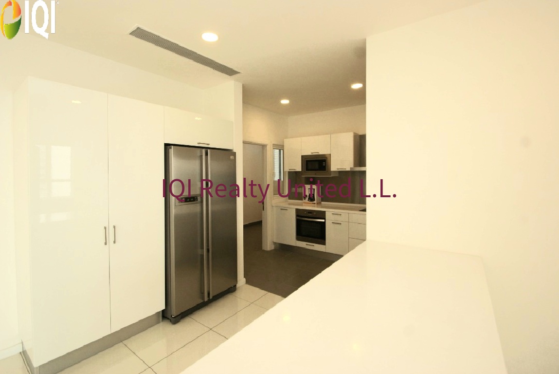 M Suites image