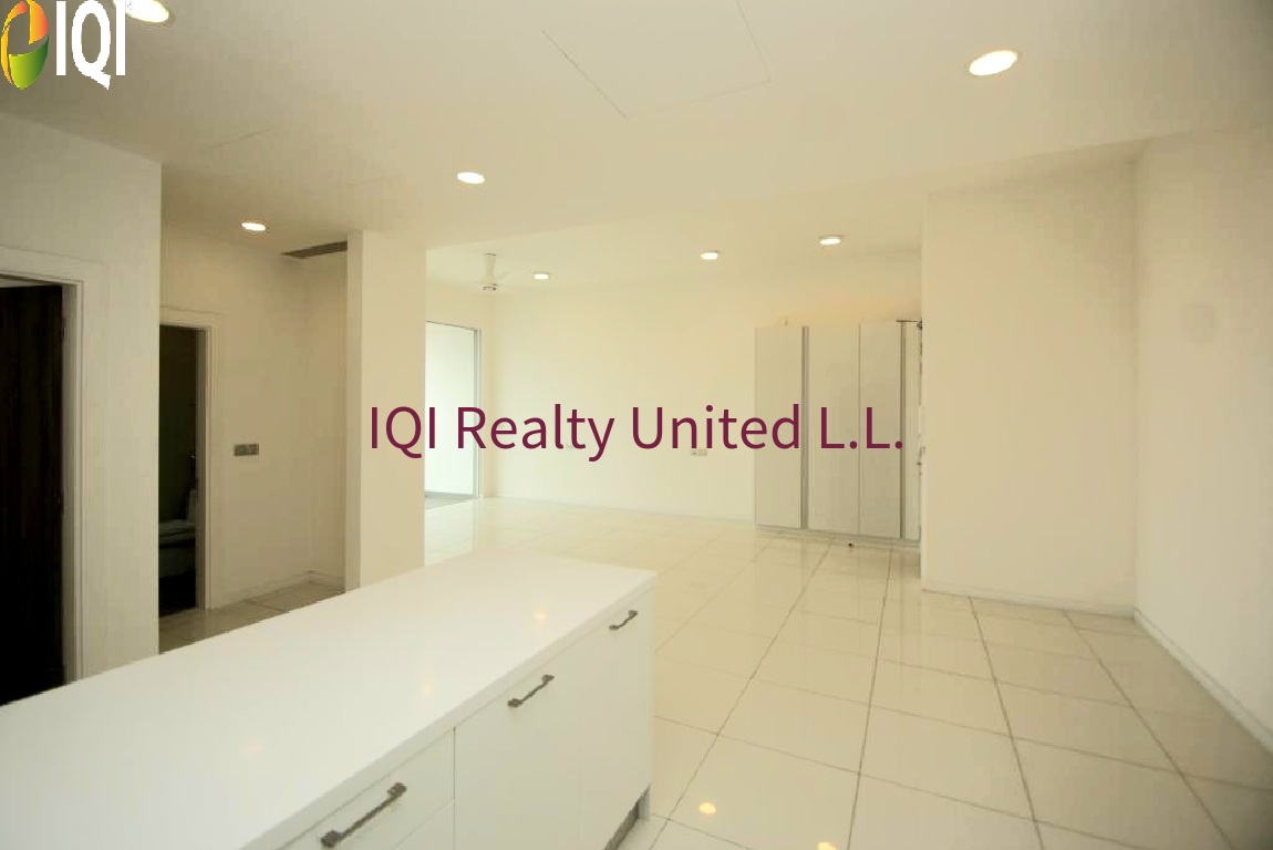 M Suites image
