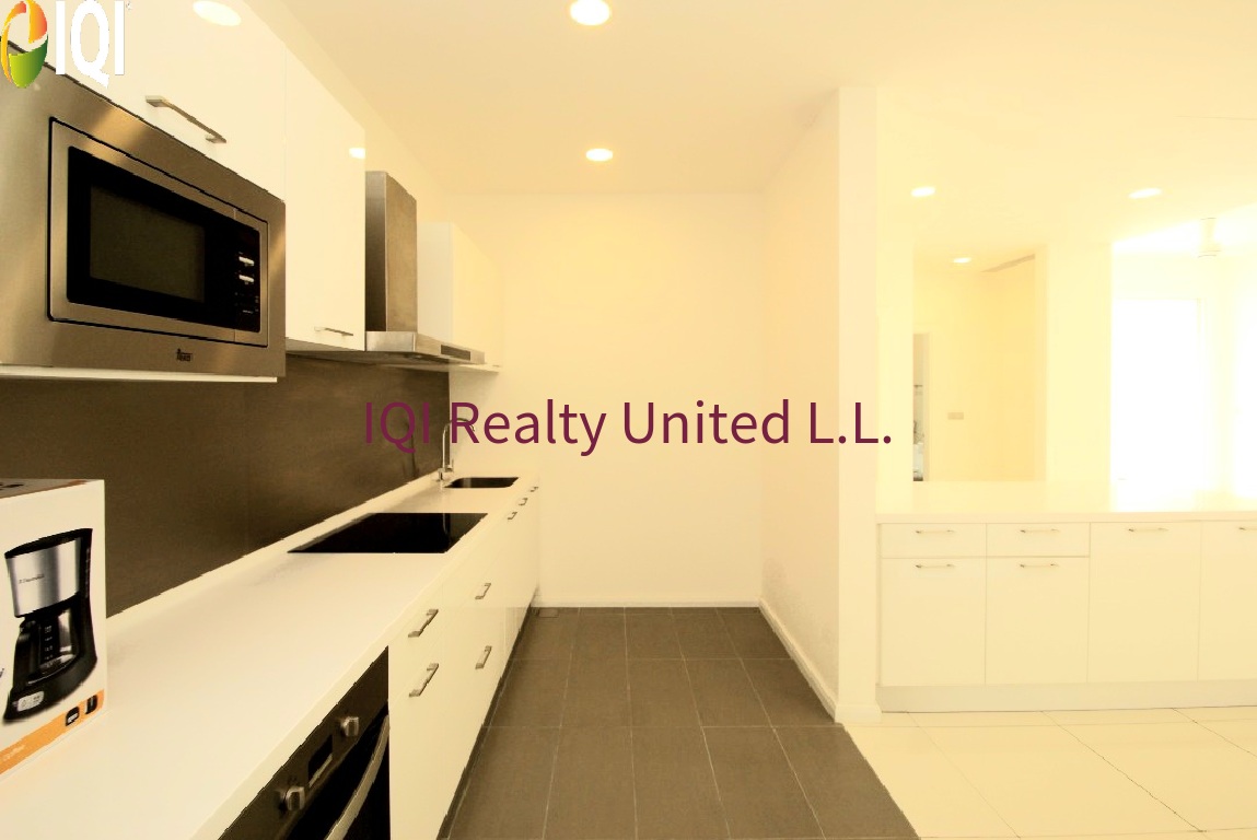 M Suites image