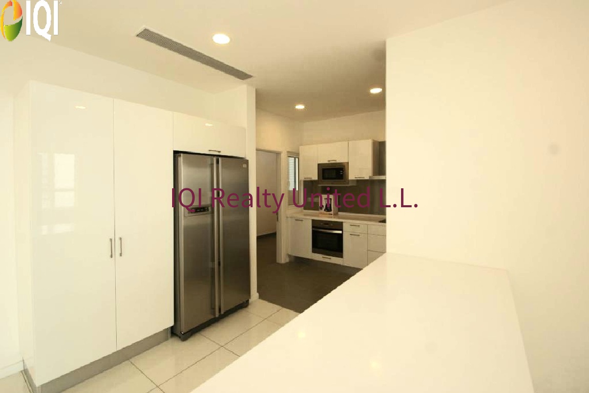 M Suites image