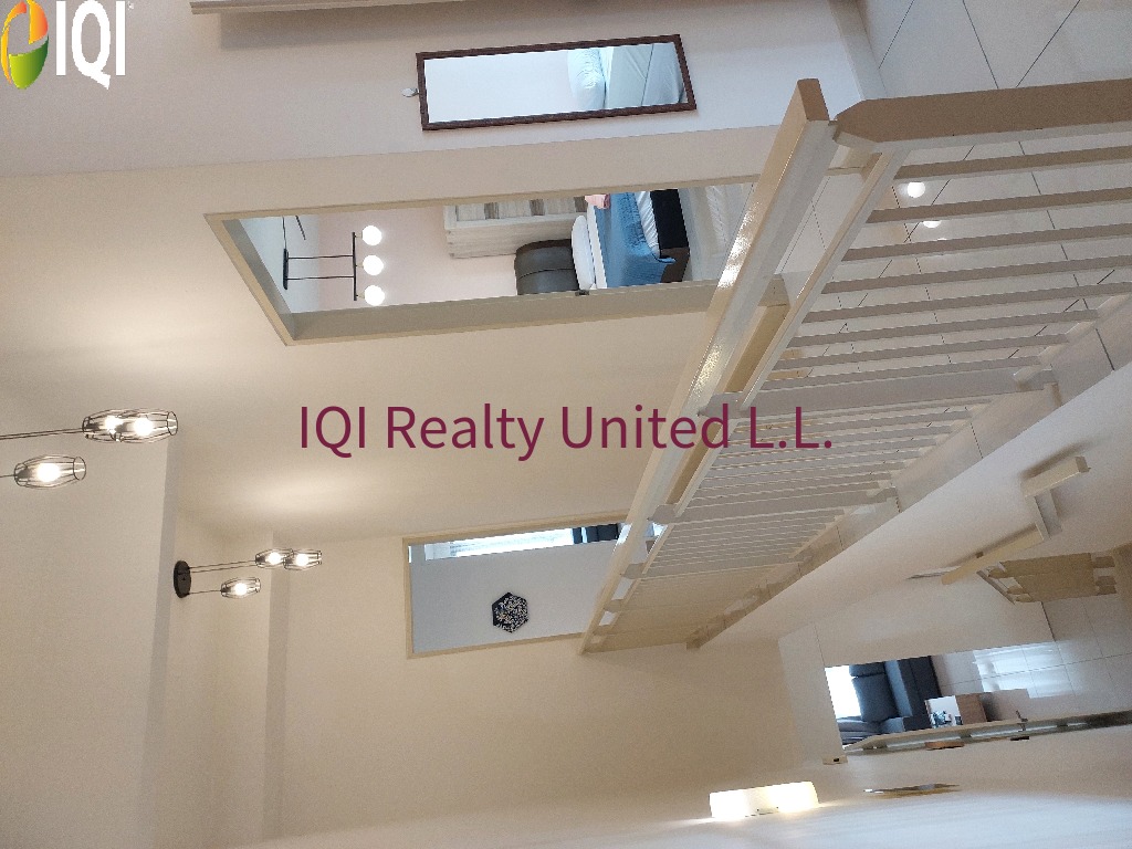 N' Dira Townhouse image