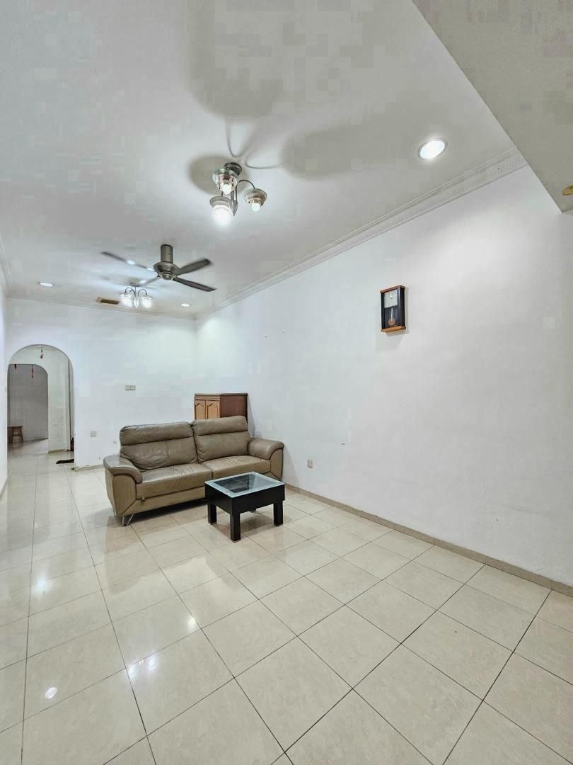 Taman Johor Jaya 1 Sty Terrace,Jalan Teratai,Johor Bahru,Unblock View image