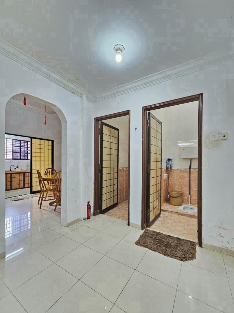 Taman Johor Jaya 1 Sty Terrace,Jalan Teratai,Johor Bahru,Unblock View image