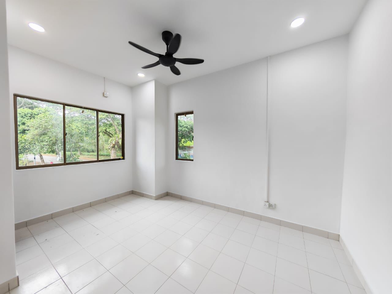 Taman Puteri Wangsa 2 Sty Endlot,Full Loan,Ulu Tiram,Puteri Park,Renovated image