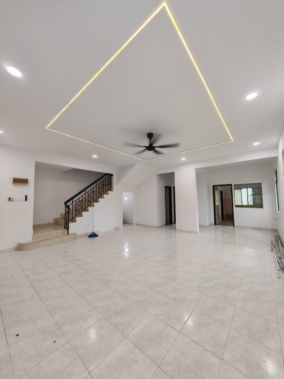 Taman Puteri Wangsa 2 Sty Endlot,Full Loan,Ulu Tiram,Puteri Park,Renovated image
