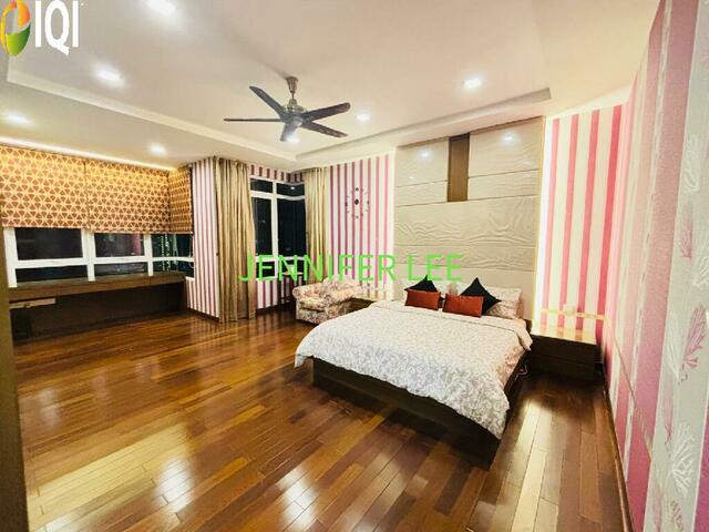 H Residence (One Ritz Residence) image