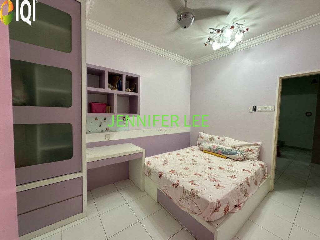 Bayan Residences image