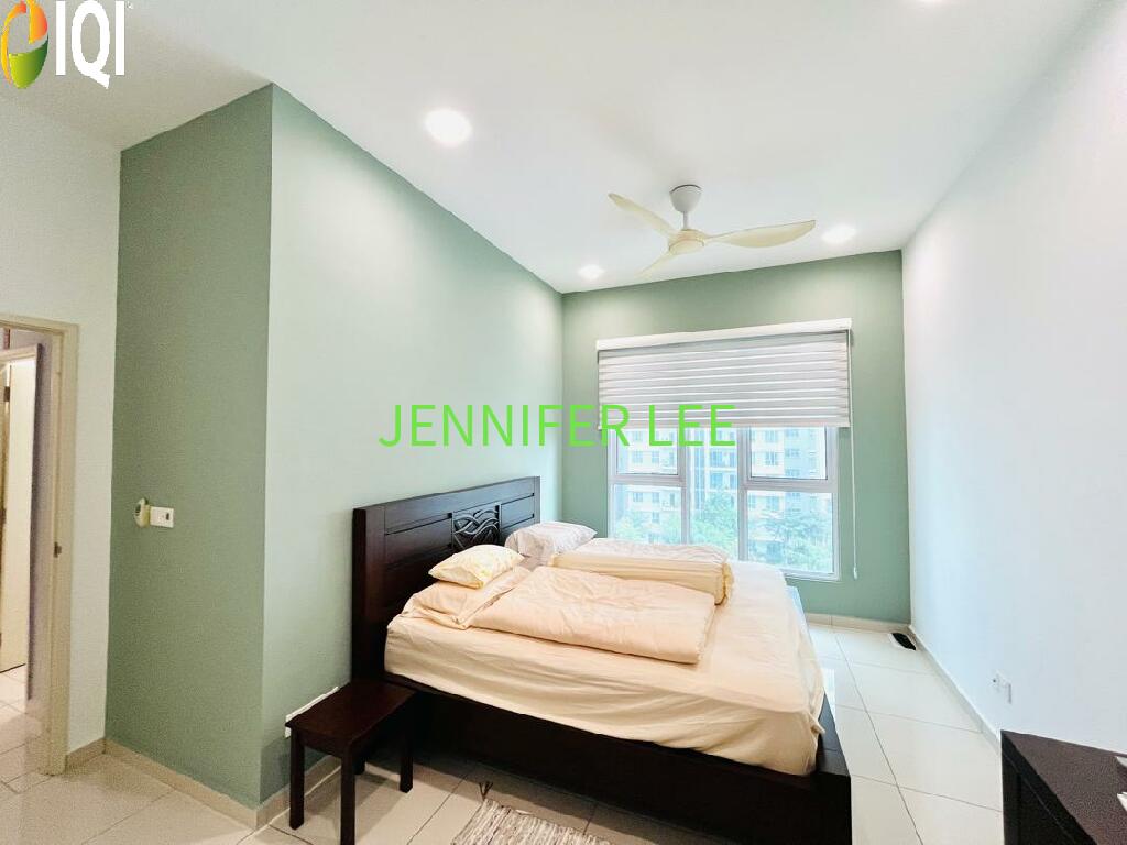 Imperial Residences image