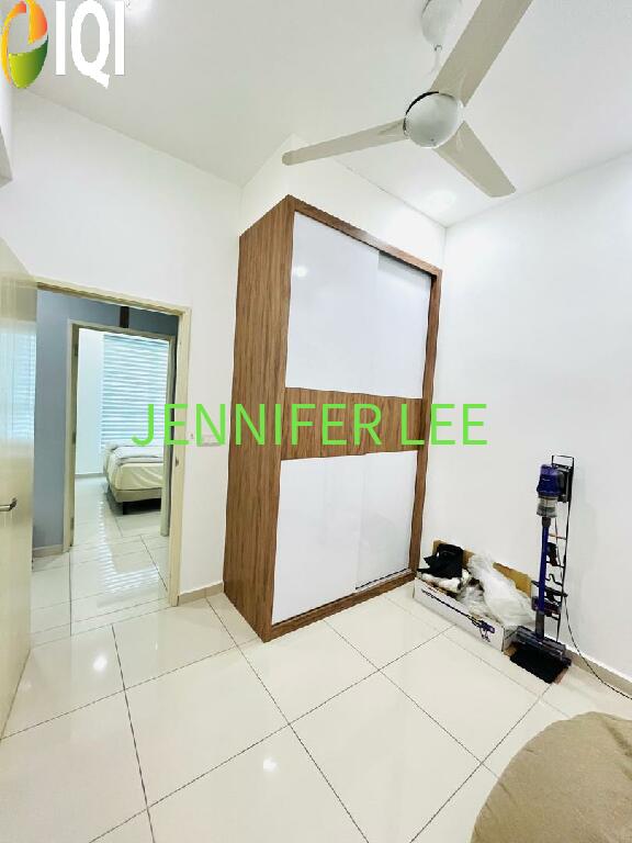 Imperial Residences image