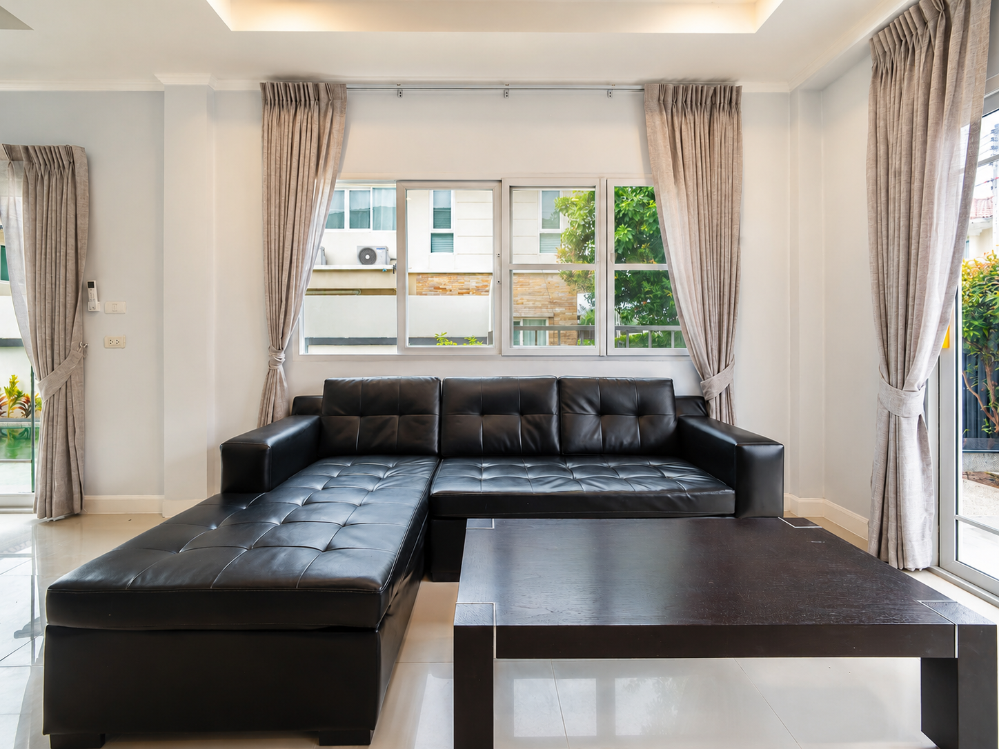 Fully Renovated 4-Bedroom Pool Villa in Thalang, Phuket image