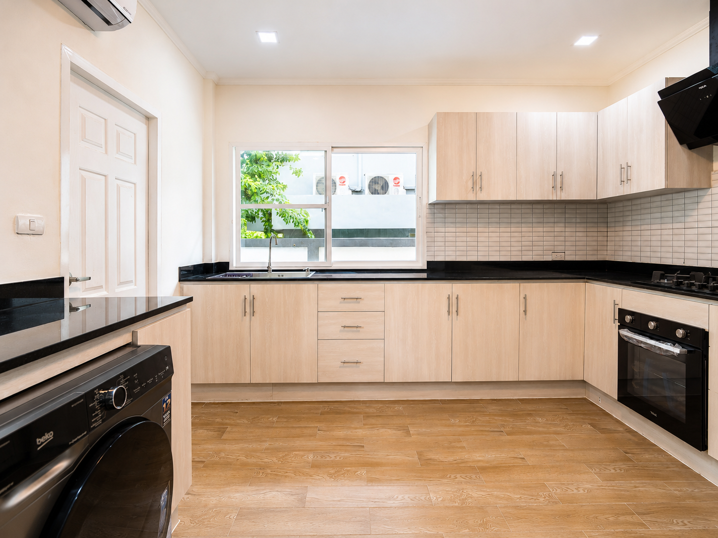 Fully Renovated 4-Bedroom Pool Villa in Thalang, Phuket image