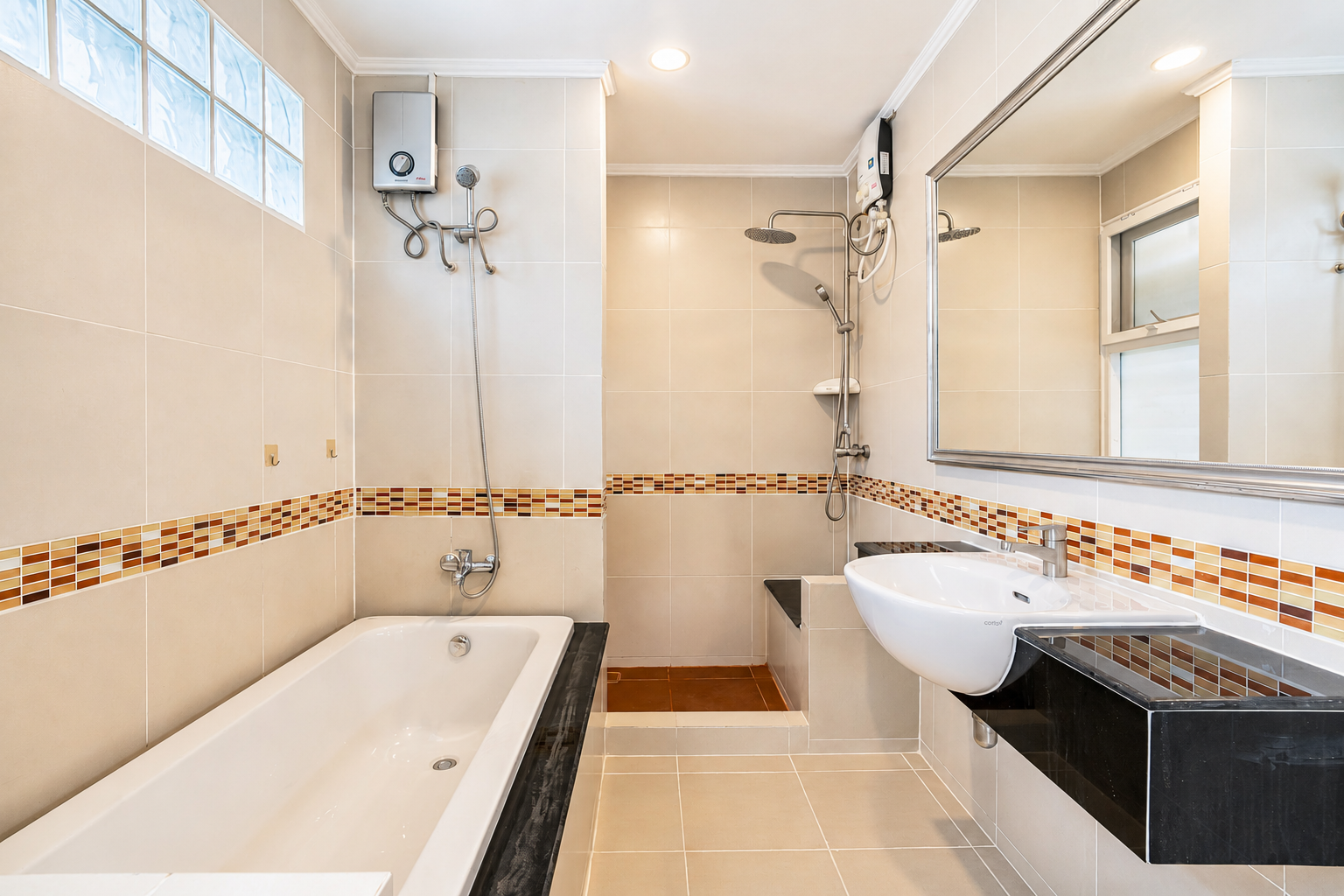Fully Renovated 4-Bedroom Pool Villa in Thalang, Phuket image