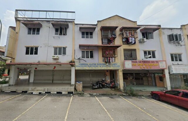 Taman Orkid Shop Apartment Batu 9 Cheras image
