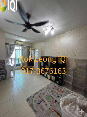 Villa Park Condominium image