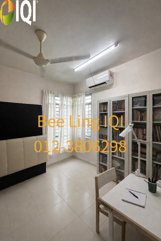 Villa Park Condominium image