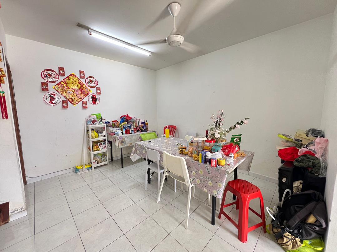 Taman Johor Jaya 2 Sty Terrace,Jalan Anggerik,Johor Bahru,Renovated image