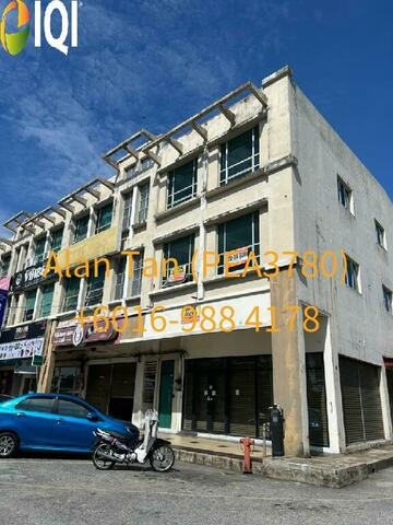 Jalan Beserah image