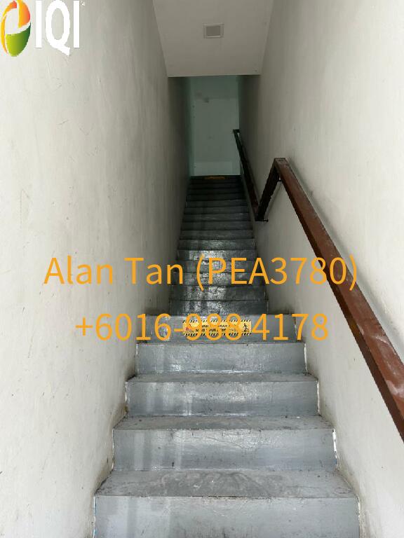 Jalan Beserah image