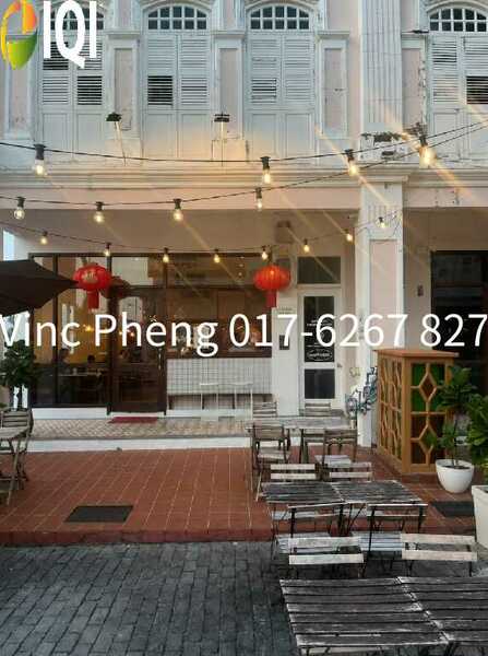 PRIME HOT LOCATION 3 Storey End Lot Shop @ Kota Laksamana