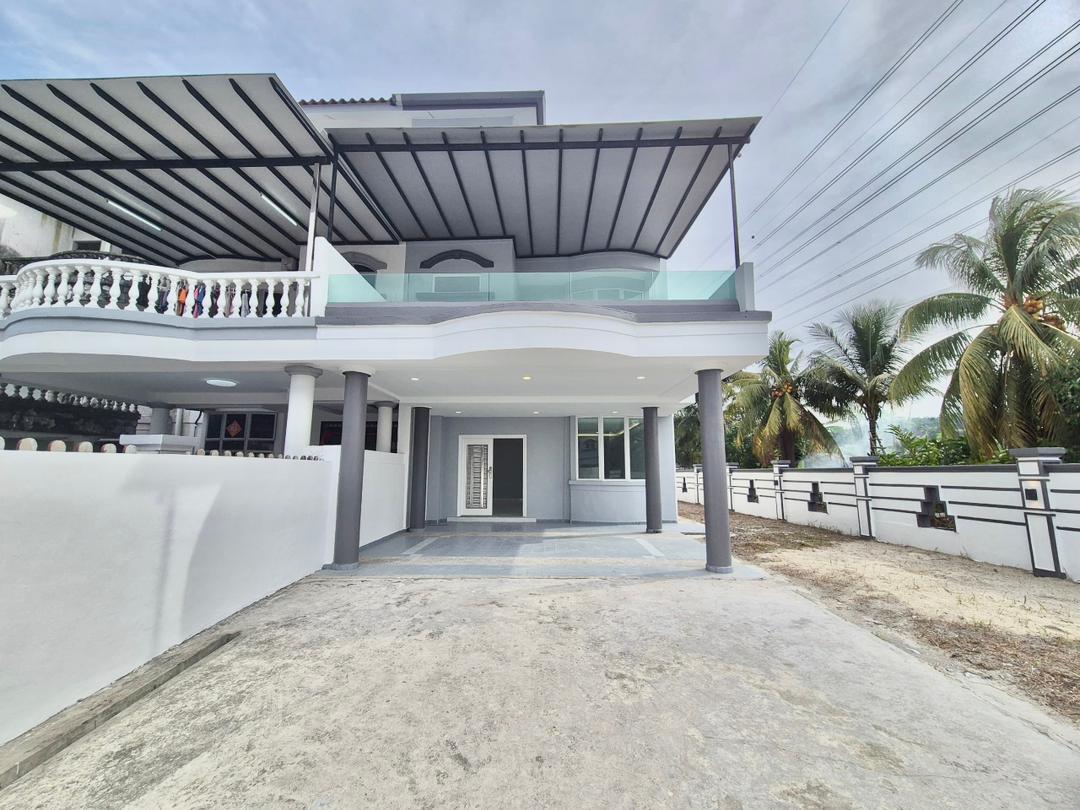 Taman Pulai Utama 2.5 Sty Corner Lot,Jalan Pulai,Skudai,Renovated image