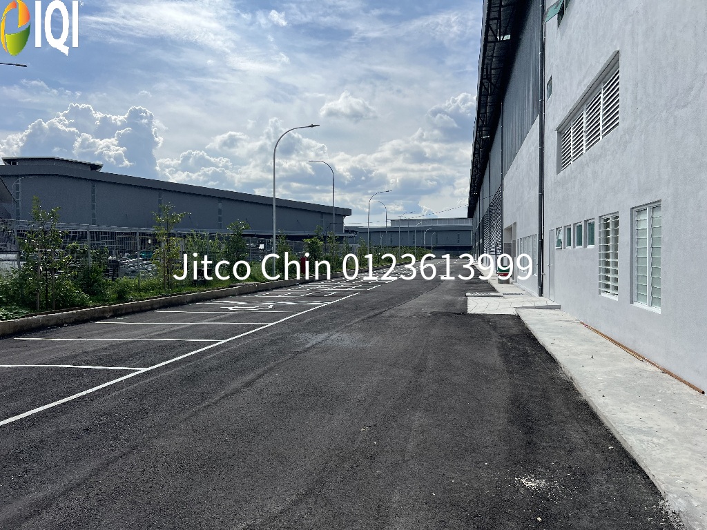 1800amp 216ksf Enstek Sendayan new Freehold detached factory sales image
