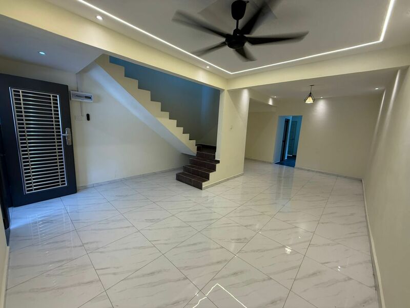 Taman Sri Muhibbah 2 Sty Terrace,Jalan Bunga Kertas,Kulai,Renovated
