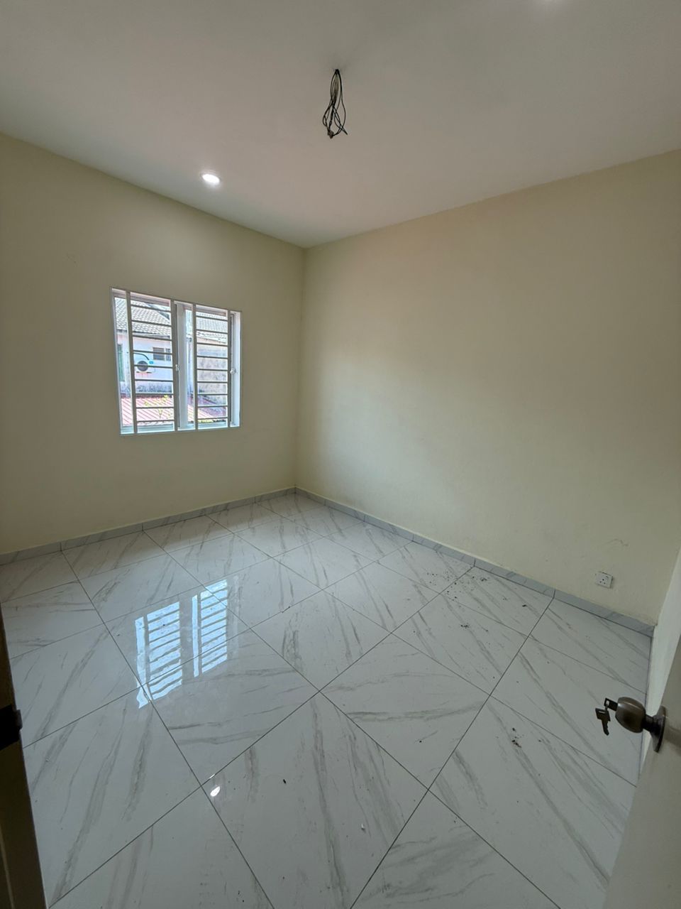 Taman Sri Muhibbah 2 Sty Terrace,Jalan Bunga Kertas,Kulai,Renovated image