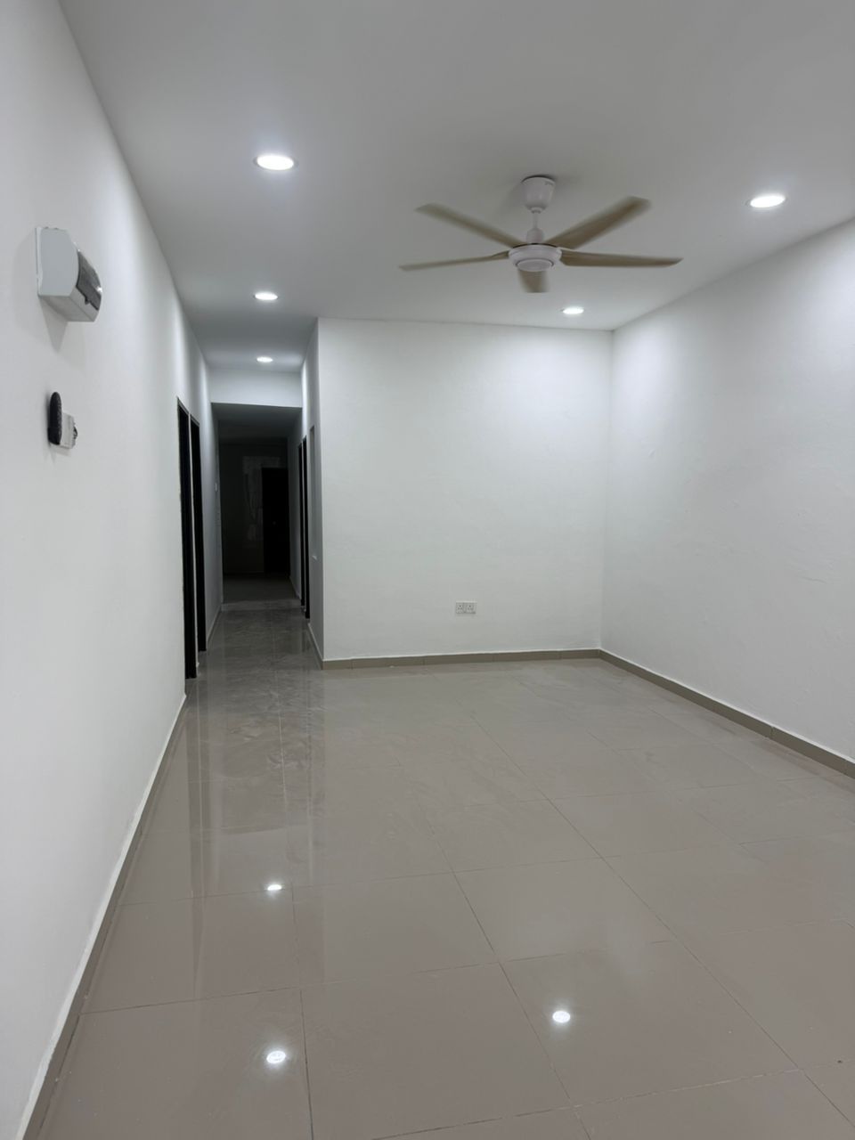 Taman Puteri Wangsa 1 Sty Terrace,Jalan Badik,Ulu Tiram,Renovated,Unblock View image