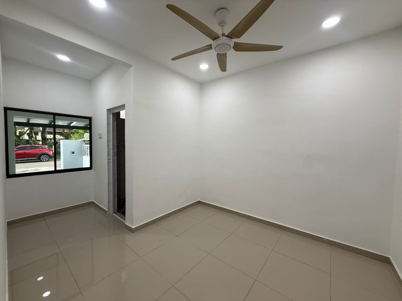 Taman Puteri Wangsa 1 Sty Terrace,Jalan Badik,Ulu Tiram,Renovated,Unblock View image
