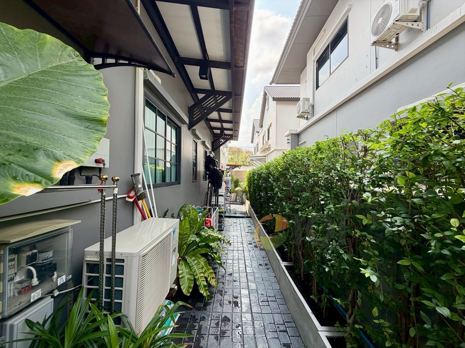 Single house for sale, Grand Britania Bangna - Bang Phli, corner unit, Bangna-Trat Road, KM 35. image