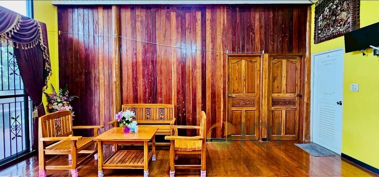 Large detached house for sale with 2 rai of land in Ban Rai District, Uthai Thani Province. image