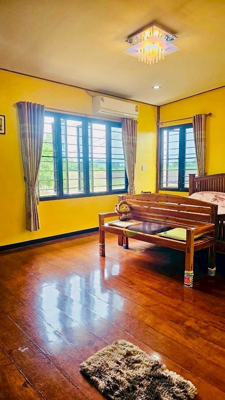 Large detached house for sale with 2 rai of land in Ban Rai District, Uthai Thani Province. image