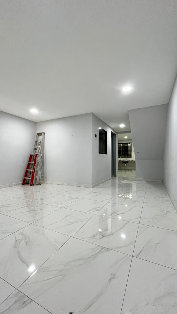 Taman Plentong Baru 2 Sty Low Cost,Renovated,Jalan Cempaka,Full Loan image