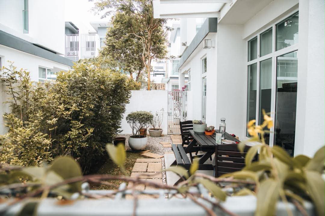 Clover Garden Residence image