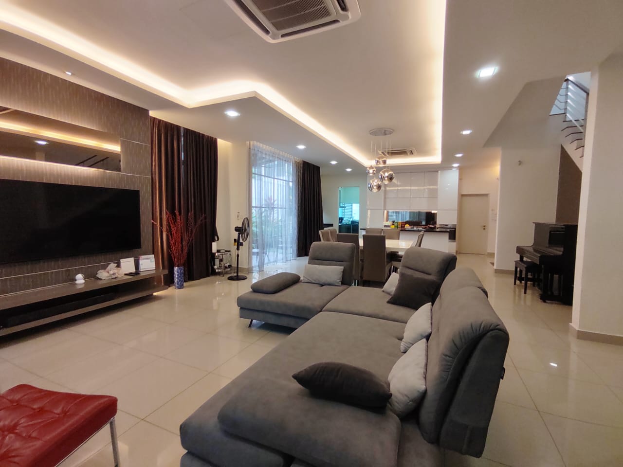 Clover Garden Residence image