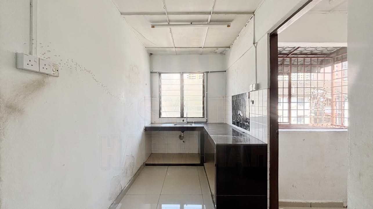 Desa Petaling Flat image