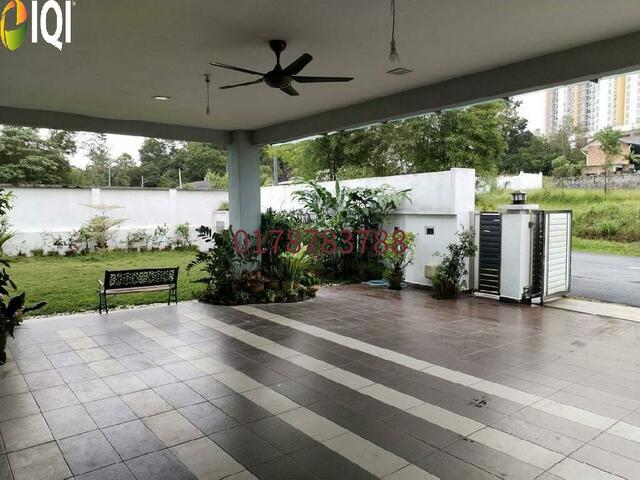 Nilai Spring Villas image