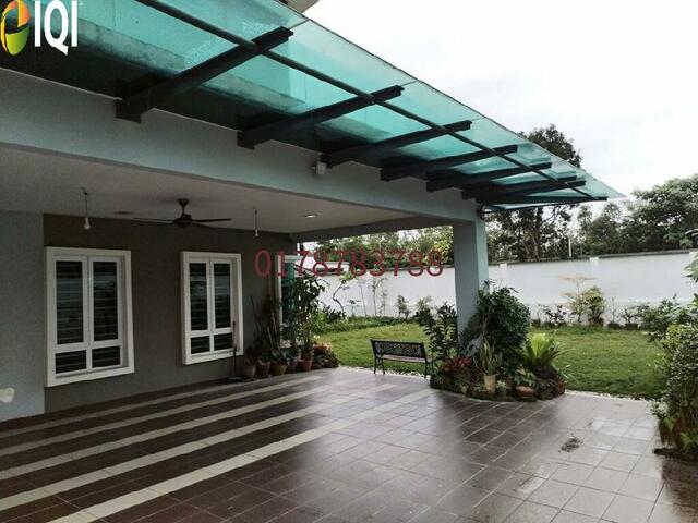 Nilai Spring Villas image