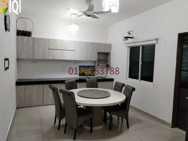Nilai Spring Villas image