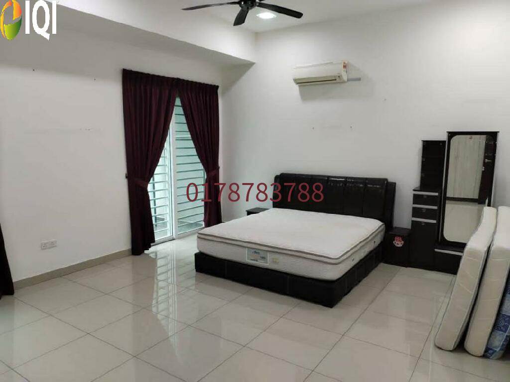 Nilai Spring Villas image