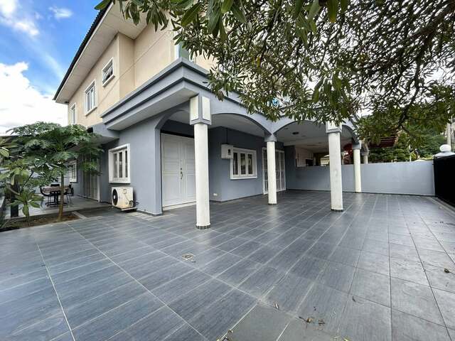 KK Road Jalan Lang Indah Double Storey Semi D For Sales image