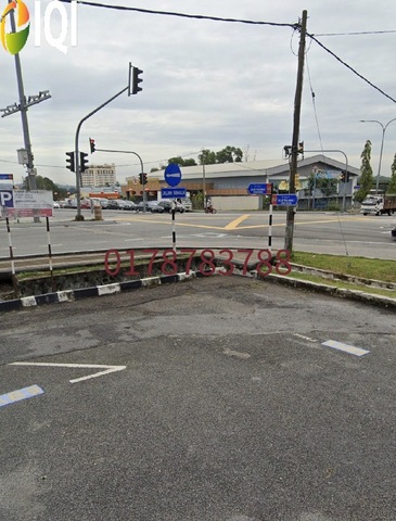 Taman Ungku Tun Aminah image