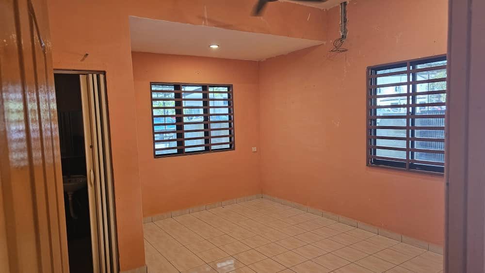 TAMAN WING ONN Single Storey Corner House For Sales image