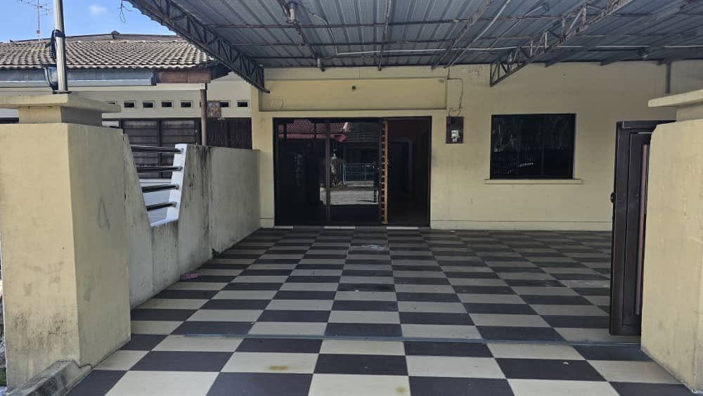 TAMAN WING ONN Single Storey Corner House For Sales image