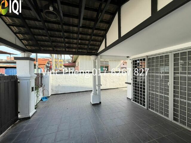 PRIME FREEHOLD Bungalow in MELAKA TOWN Area @ Ujong Pasir photo