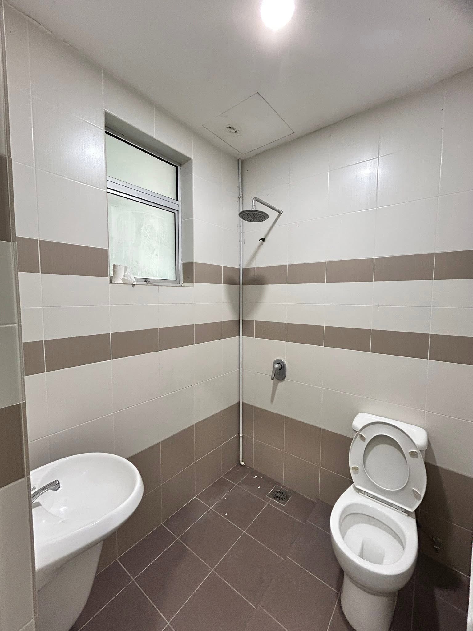 Tasek Nova Double Storey Semi D For Sales image