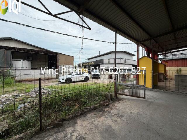 INDUSTRIAL WAREHOUSE 2,880 Sqft with EXTRA LAND @ Malim Jaya, Melaka image
