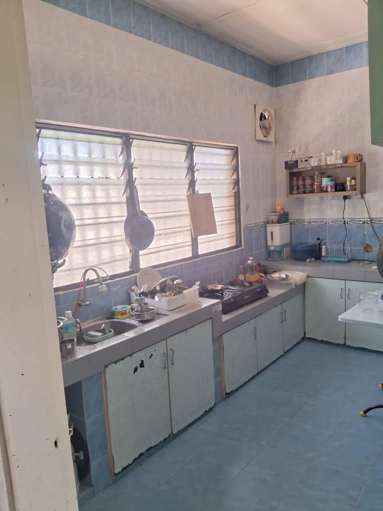 Falim Taman Birch 1.5 Storey House For Sales image