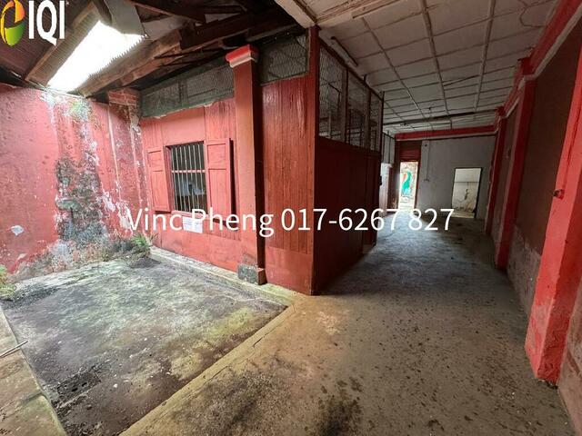 TOWN AREA Old Structure Building at Jalan Bandar Hilir Melaka Raya image