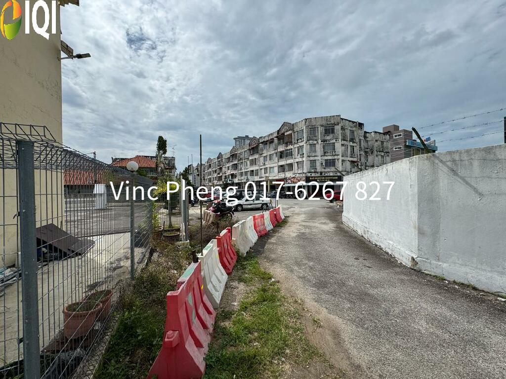 TOWN AREA Old Structure Building at Jalan Bandar Hilir Melaka Raya image